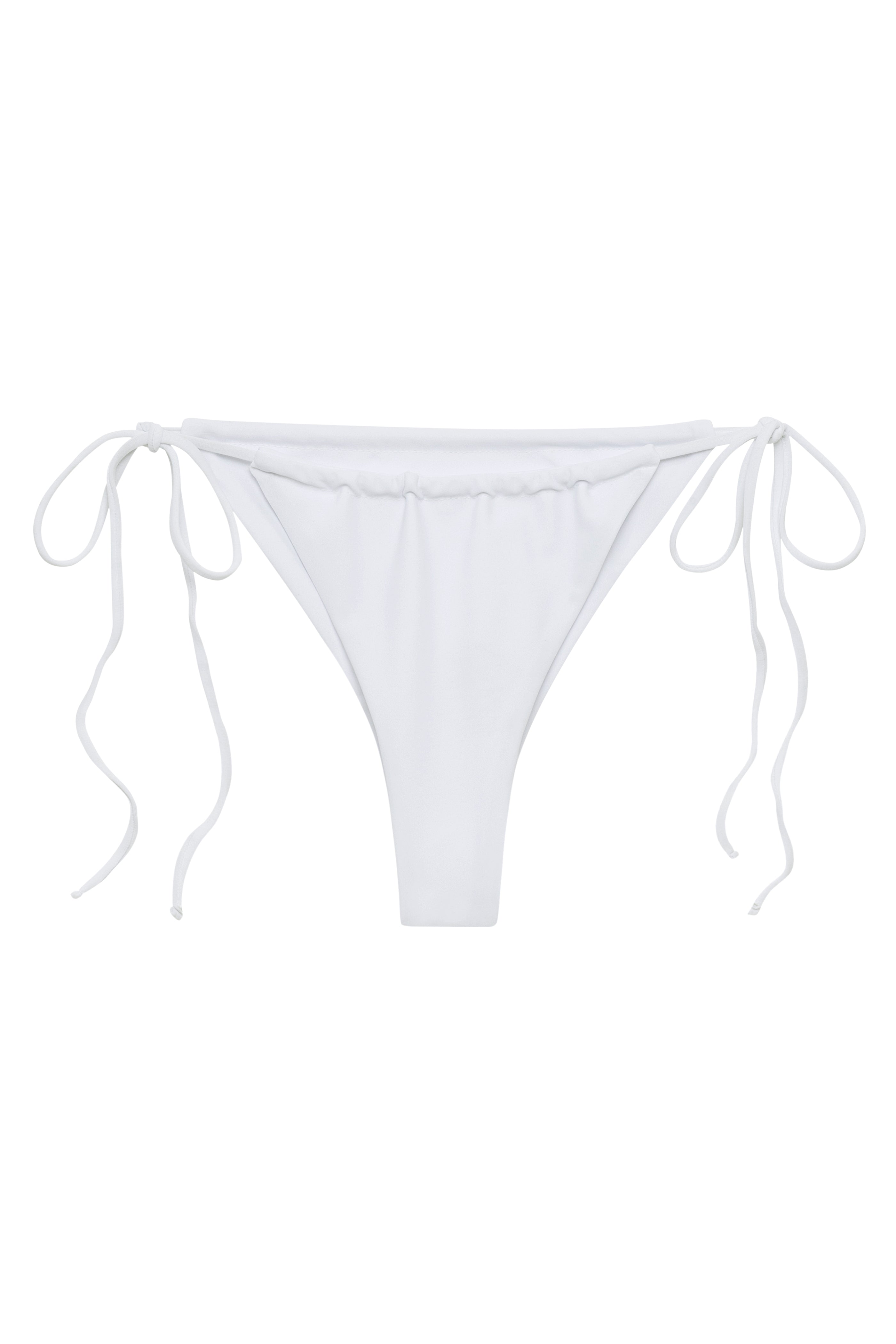 Flat image of the Lana Bottom in white
